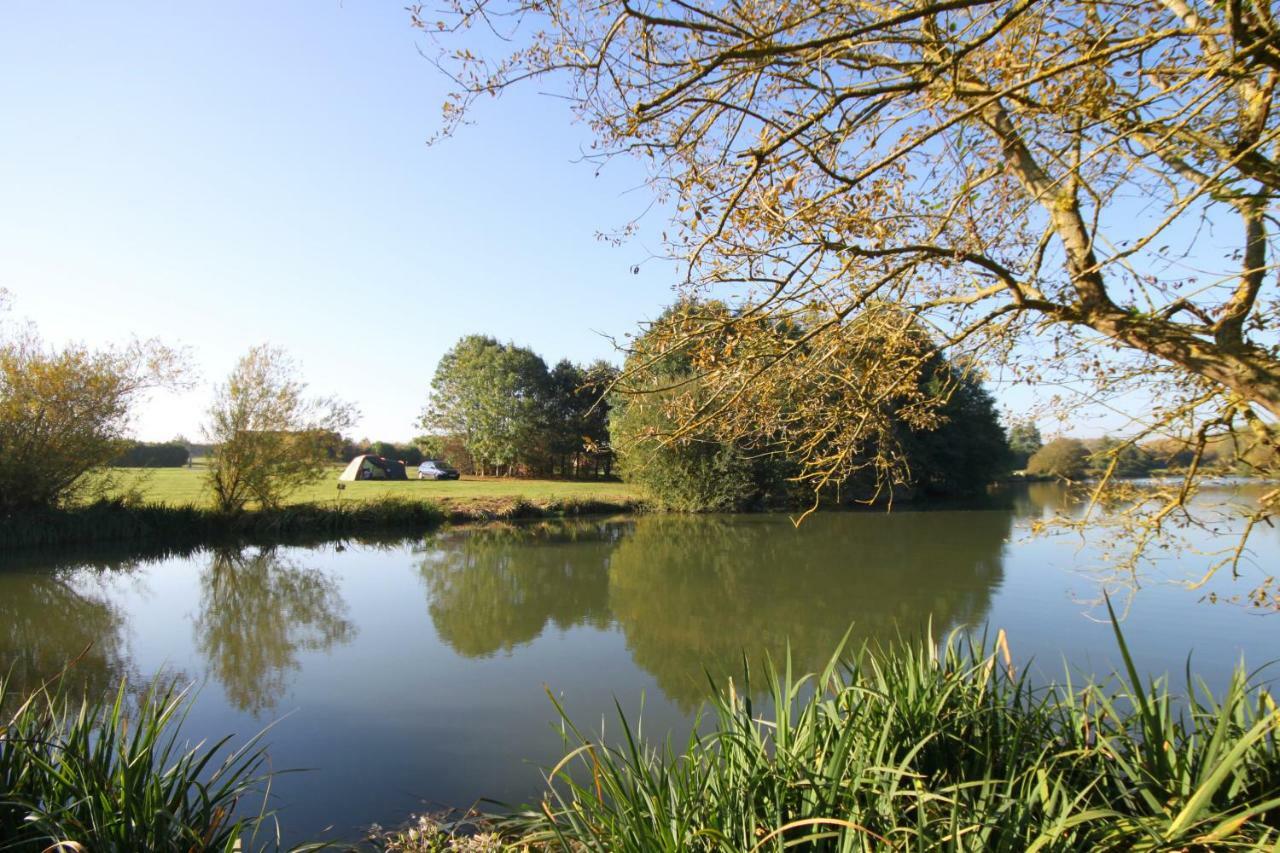 Woodpecker Lodge - Brook Meadow - Sleeps 4 Plus 2 - No Pets 哈波罗集市 外观 照片